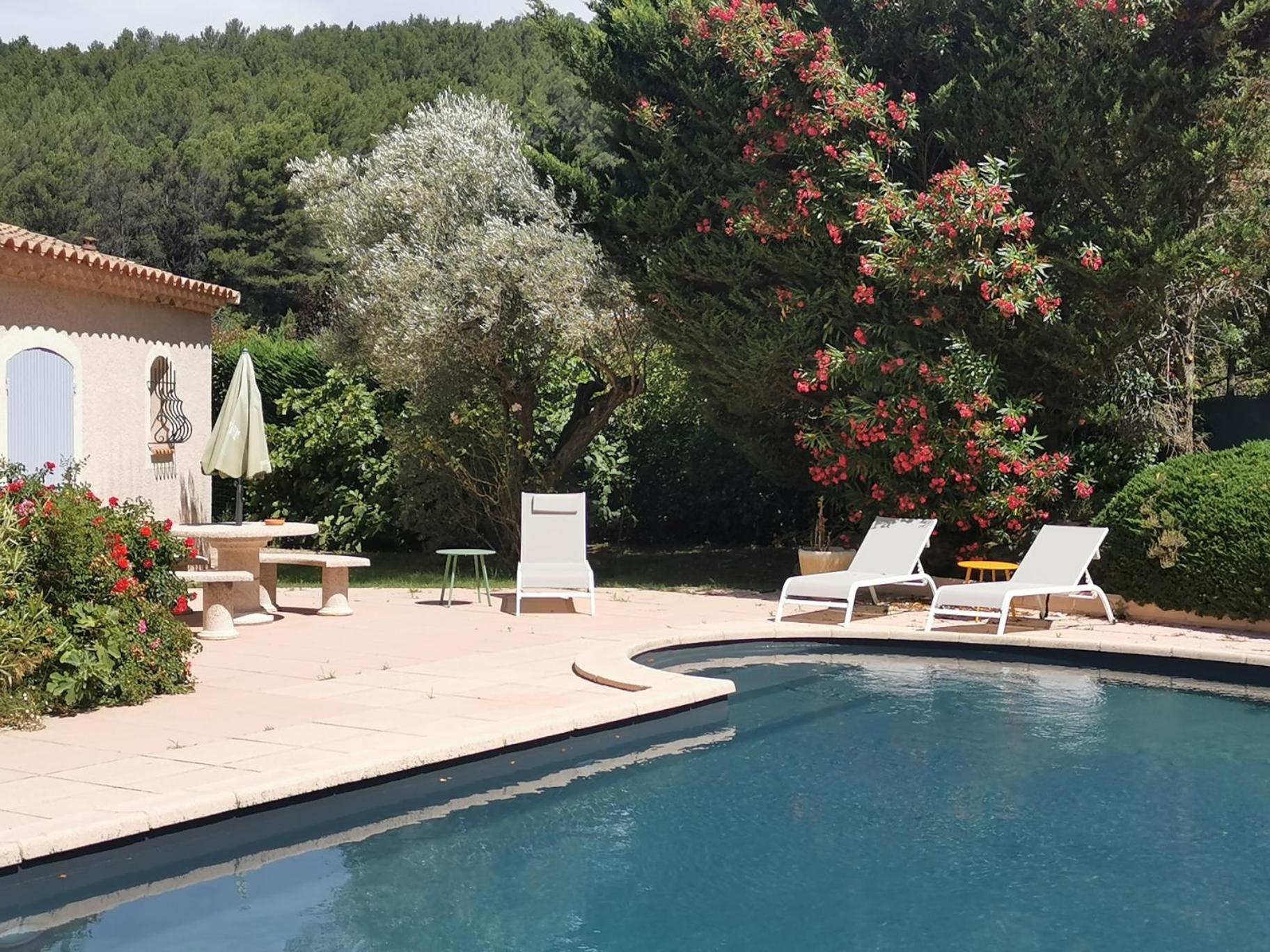 Le Loriot Villa Auriol Екстериор снимка